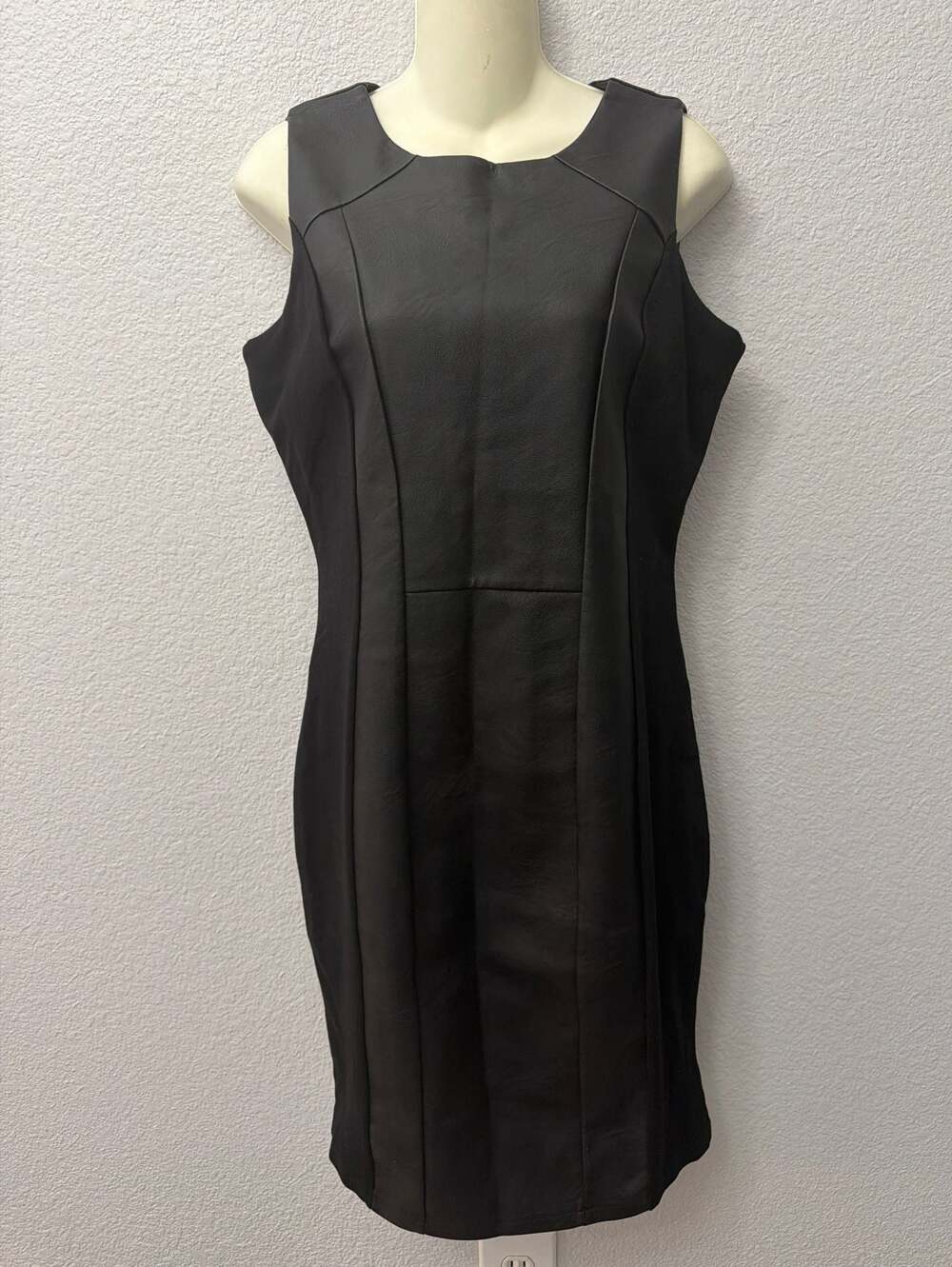 Harve Benard Black Mixed Media Faux Leather and Ponte Knit Sheath Dress